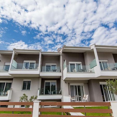 The Papoutsakis Apartments Nikiti  Ngoại thất bức ảnh
