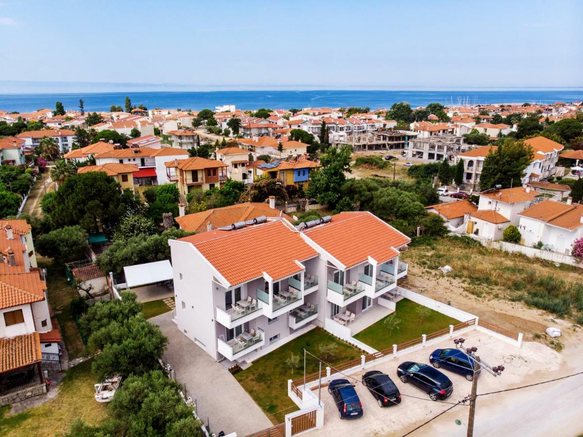 The Papoutsakis Apartments Nikiti  Ngoại thất bức ảnh